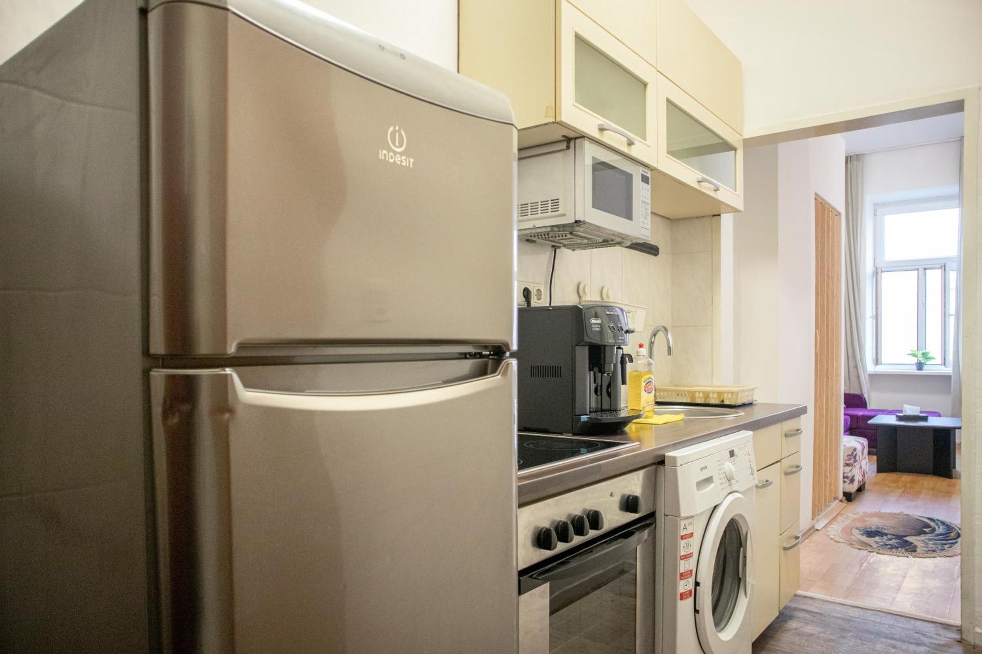 Homelike 2Br Apt. @Millenium Tower/Danube River Bécs Kültér fotó