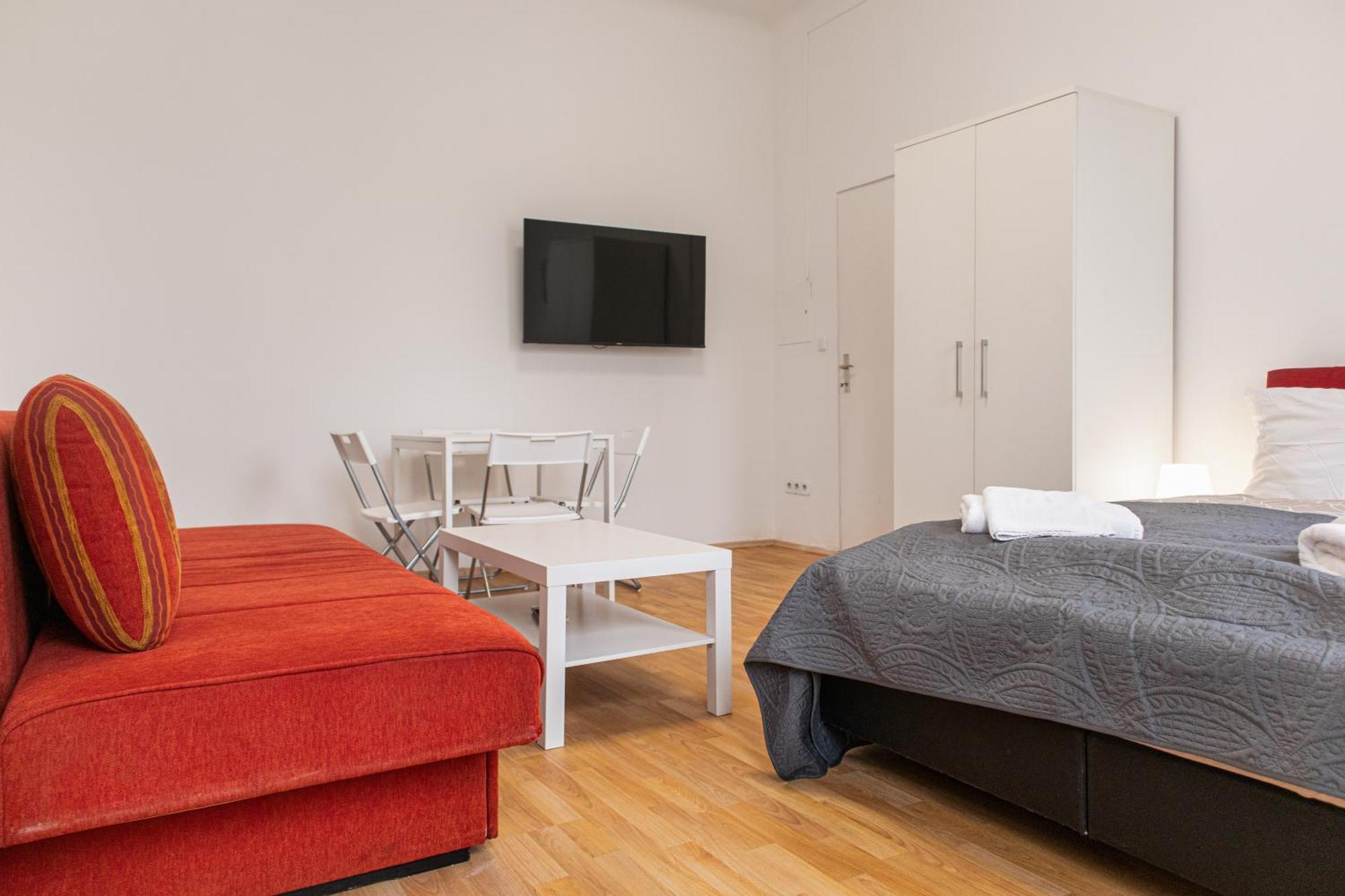 Homelike 2Br Apt. @Millenium Tower/Danube River Bécs Kültér fotó